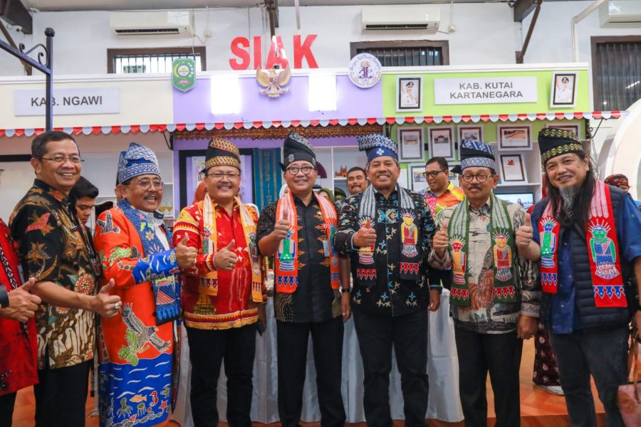 Batik Khas Siak Memukau Pameran Nasional, Samuel Wattimena: Tidak Kalah dengan Pulau Jawa