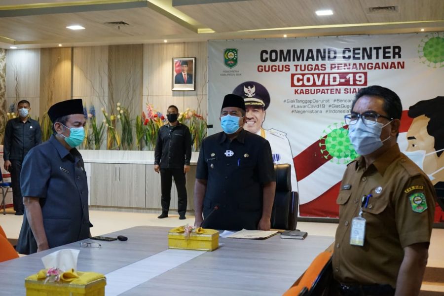 Bupati Alfedri Sampaikan Tanggapan Pemda atas Pandangan Umum Fraksi DPRD Siak