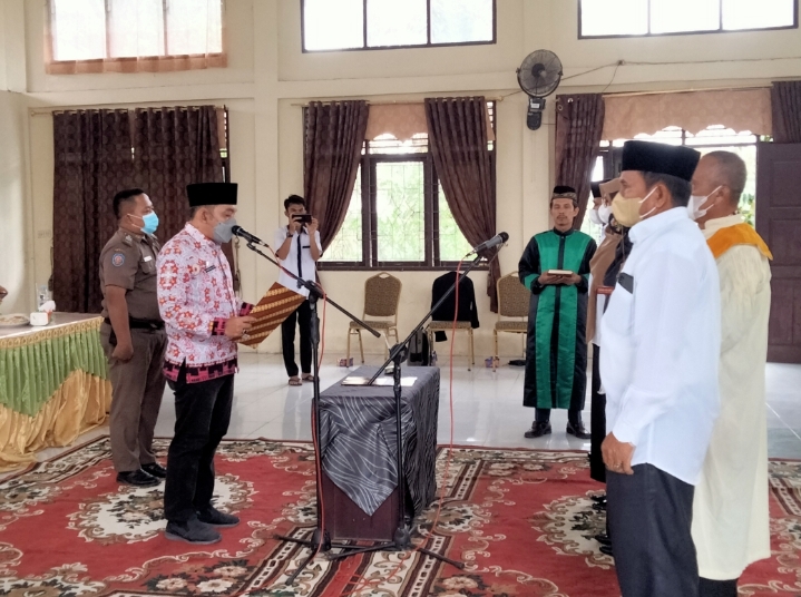 Lantik Bapekam, Hasanal Lutfi berharap bisa Bersinergi dengan Pemerintah Kampung