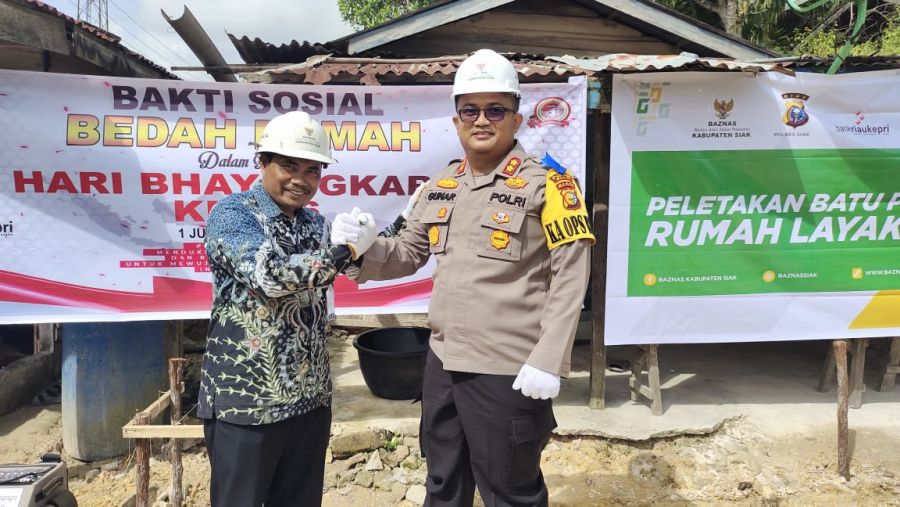 Peletakan Batu Pertama Rumah Layak Huni oleh Baznas Kabupaten Siak