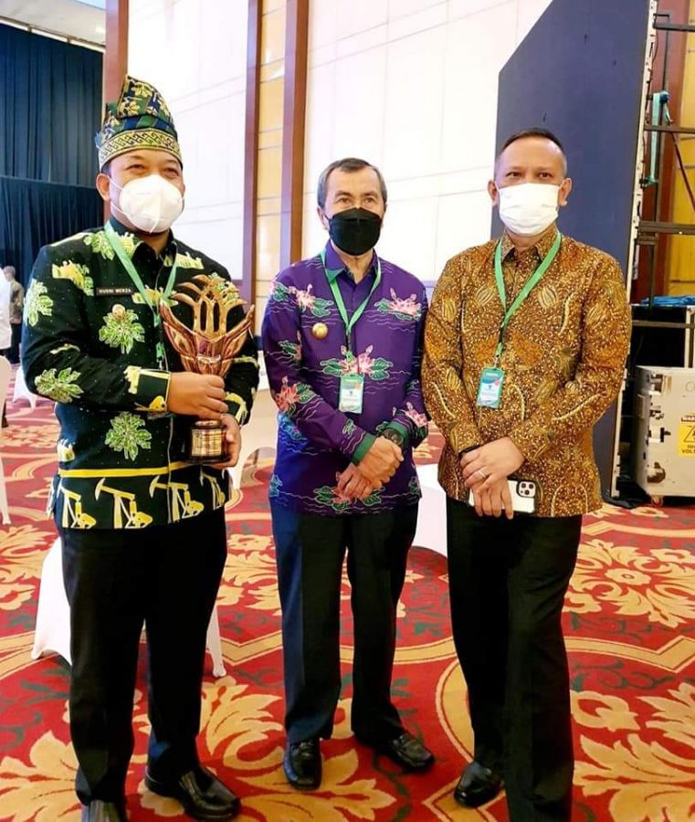Pemkab Siak Peringkat Empat Kabupaten Terbaik Nasional Anugrah Layanan Investasi 2021