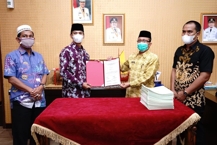 Pemkab Siak Serah Terima Arsip dan Aset dengan PT Persi