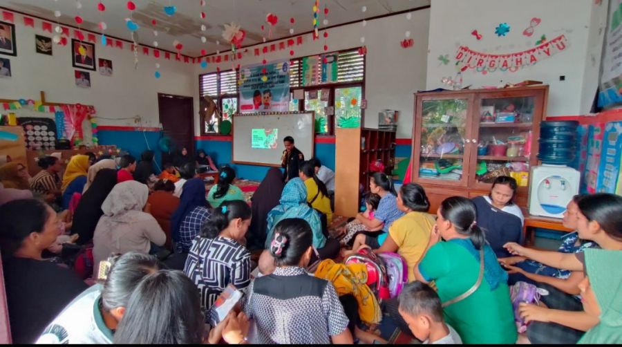 TK Negeri Pembina Dayun Taja Parenting bersama Senkom Mitra Polri Riau