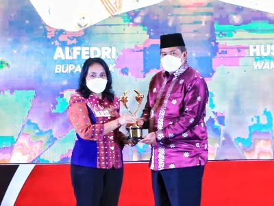 Satu-satunya dari Riau, Pemkab Siak Terima Anugerah Kabupaten Layak Anak Kategori Utama